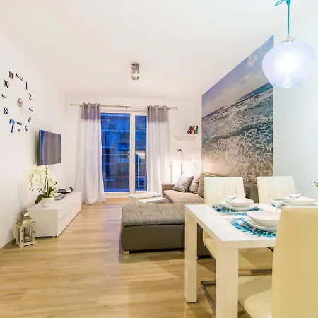 Luxury Baltic Polanki *